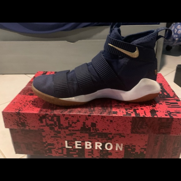 Lebron Soldier Xi Midnight Navy - Picture 3 of 5